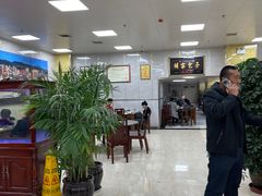 大堂-胡家包子·清真(大众巷店)