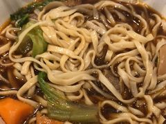-康师傅私房牛肉面(马泉营奥莱店)