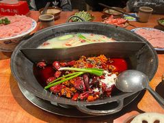 -周小明火锅(黑金冠社区店)