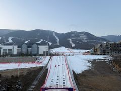 -鳌山滑雪度假区