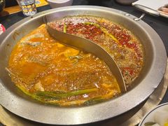 -沸炉重庆老火锅(军事博物馆店)