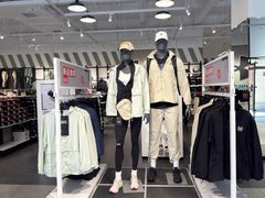 -UNDER ARMOUR(新燕莎奥莱店)