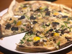 -JINNS锦时 steak&pizza(浸信会礼拜堂旧址店)