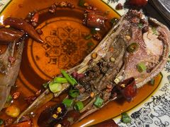 -休记光头香辣蟹干锅店(衣冠庙店)