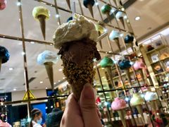 -VENCHI 闻绮(上海佛罗伦萨小镇店)