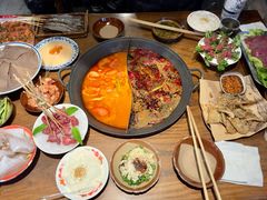 -萍姐火锅·公路夜市(武汉首店)