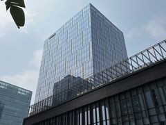-深圳国际会展中心希尔顿酒店(前海华发冰雪世界店)