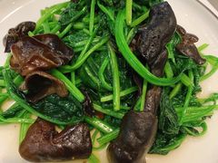 -莲香西域·正宗新疆菜(龙华店)