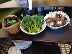 -官也街澳门火锅(新源里店)