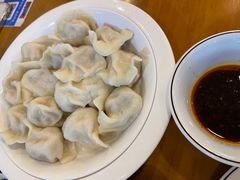 -鹤乡东北菜(崮山路店)