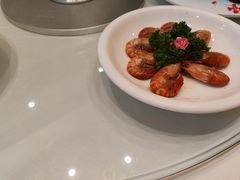 -山明水秀大饭店