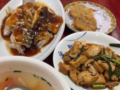 -芦茨金富饭庄·25年老字号·专做稻草鸡