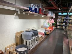 -宠物世家(仲盛世界商城店)