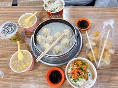 鲜肉汤包-户部巷小吃(中商徐东平价广场店)