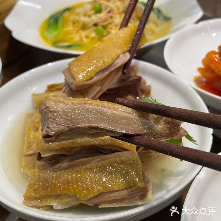 不是？扬州的早茶已经进化成这样了？？？？