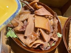 发鱿鱼-宽板凳老灶火锅