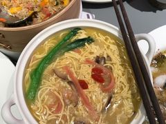 -桂满陇·蟹黄小笼汤包(中山公园店)