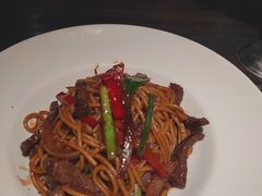 -食间牛排(重庆路万达店)