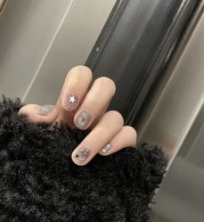 -斯馨·健康美甲美睫