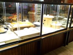 面包甜点陈列柜-粮丰园(迎宾店)