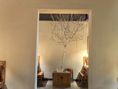 -大众跷脚牛肉馆·非遗传承单位(峨眉山店)