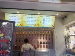 -川流不息·地道川菜·小龙虾(新松江路店)
