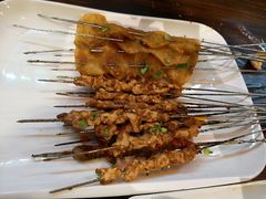 -亮亮烧烤(万松园店)