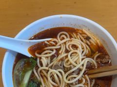 -三千粉牛肉米粉(来客茂店)