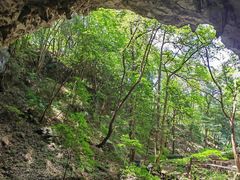 -九华秋浦胜境大王洞风景区