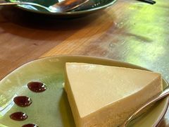 拉萨酸奶蛋糕-源一咖啡馆(麒麟巷步行街店)