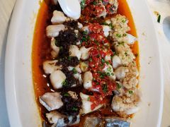 三色蒸鮰头鱼-巴陵全鱼席(湖南老字号汴河街店 )