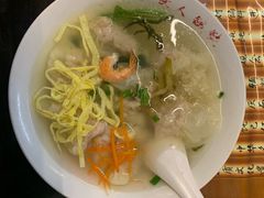 -长人馄饨铺(解放街店)