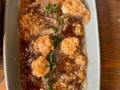 蒜蓉粉丝蒸虾仁-蜜桃餐厅·伴山(湖滨商业街店)