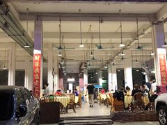 门面-标记美食新鲜猪杂(兴南大道店)