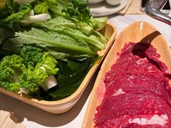-左庭右院鲜牛肉火锅(七宝领展广场店)