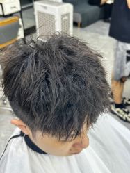 -藤野造型烫发染发