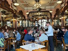 -Majestic Café