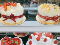 -花花卷卷·鲜食蛋糕(静安久光百货店)