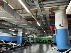 -新天地南里商场地下车库