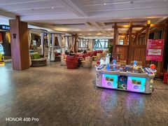 -弘安丽水温泉酒店