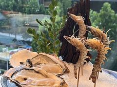 -洞庭洲·防空洞火锅·烧烤·铜锅涮肉(新百广场店)