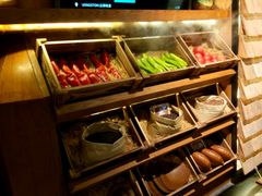 -云海肴·汽锅鸡·云南菜(天山百盛优客店)