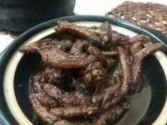 红烧鸭掌煲-阿隆煲店(秀仁苑店)