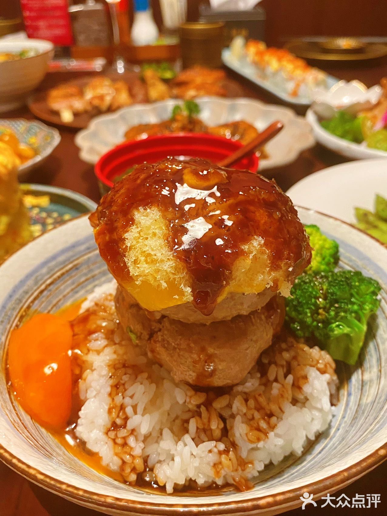 一家拥有独特氛围感的日料餐厅!