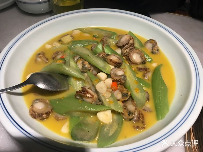 大方传统菜(临平1店)丝瓜烧扇贝图片 - 第1张
