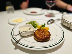 招牌蟹肉饼-Wolfgang’s Steakhouse 沃夫冈牛排馆(上海白玉兰广场店)