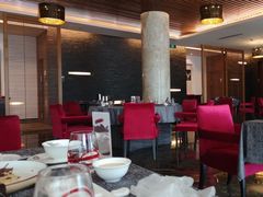 -粤尚腾香居中餐厅(首都机场希尔顿店)