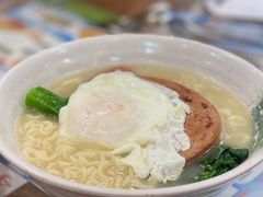 餐蛋公仔面-金华冰厅
