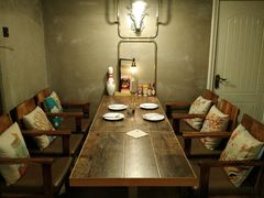 -HIGH FIVE哈福手工汉堡(桂林路店)