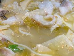 -九锅一堂酸菜鱼(新南凯德直营店)